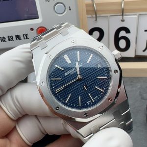 Patek Philippe Nautilus Blue Dial 鹦鹉螺 蓝盘