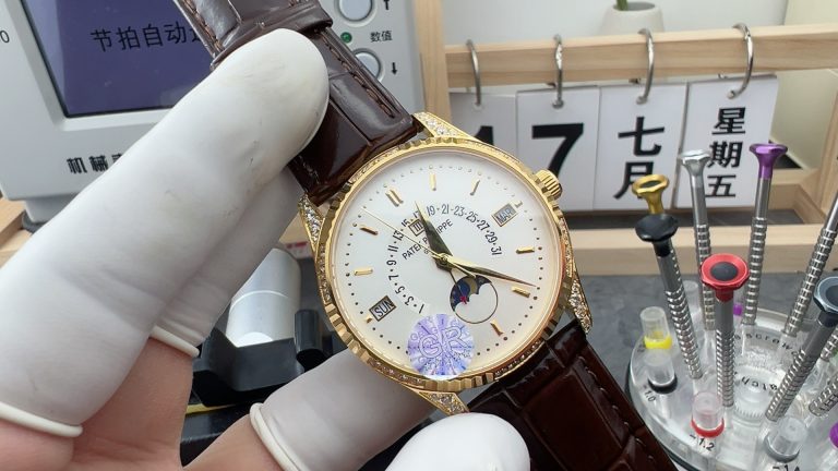 Patek Philippe Complications Yellow Gold Dial